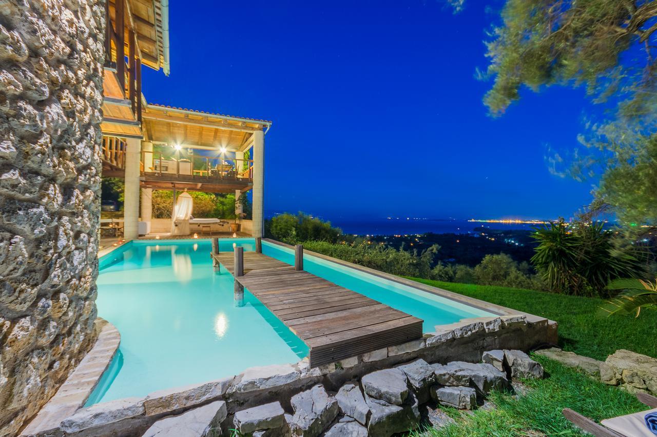 Villa Bournella Ypsos Buitenkant foto